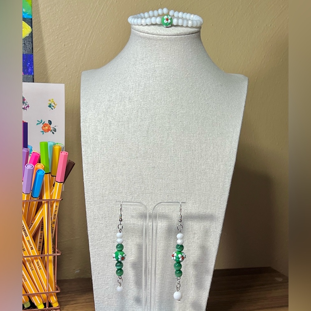 Floral Green Glass Beaded Drop Artisan Earrings & Matching Bracelet set